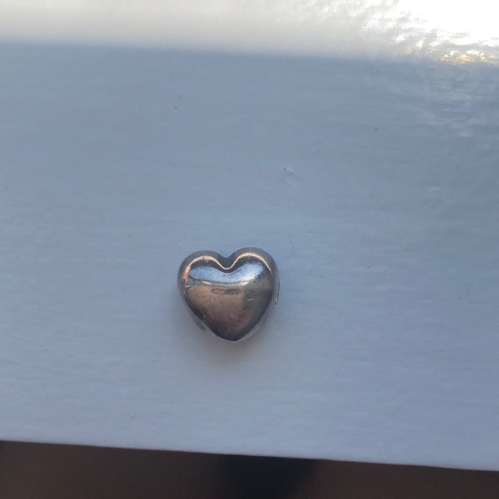 PANDORA- Sterling Silver Heart Clasp Charm great condition,standard size, dainty